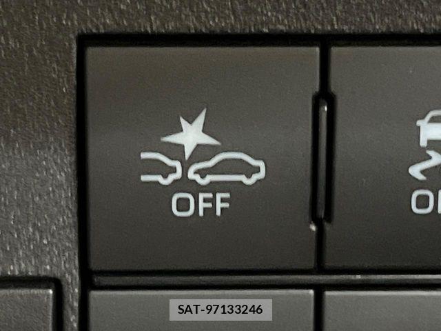 Daihatsu HIJET CARGO 2022-07 8035901-2