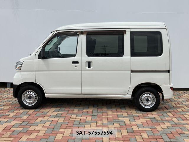 Daihatsu HIJET CARGO 2021-06 8035902-6