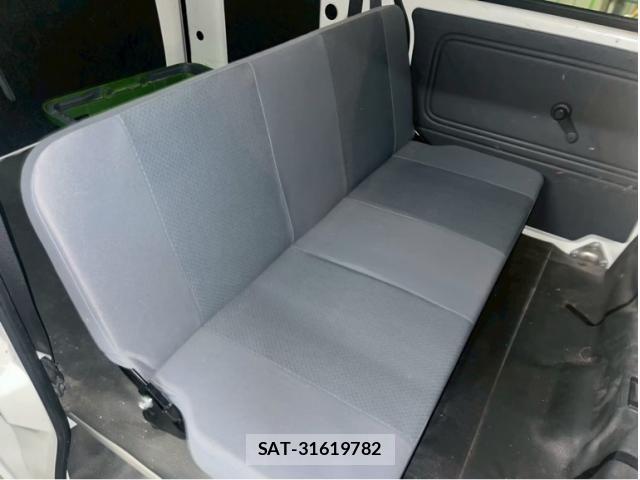 Daihatsu HIJET CARGO 2014-06 8035903-9