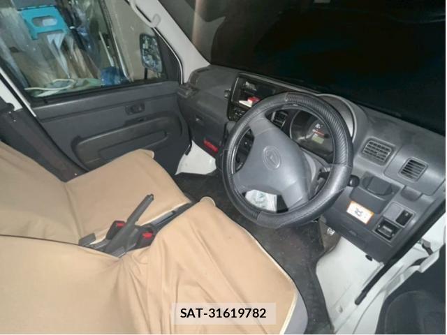 Daihatsu HIJET CARGO 2014-06 8035903-11
