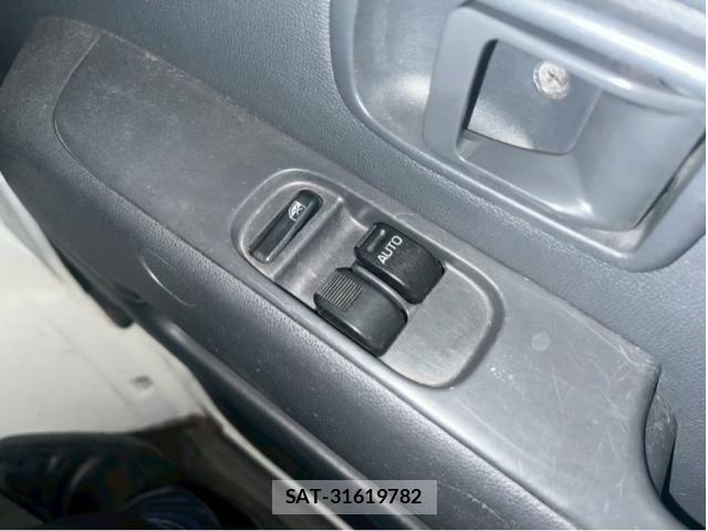Daihatsu HIJET CARGO 2014-06 8035903-12