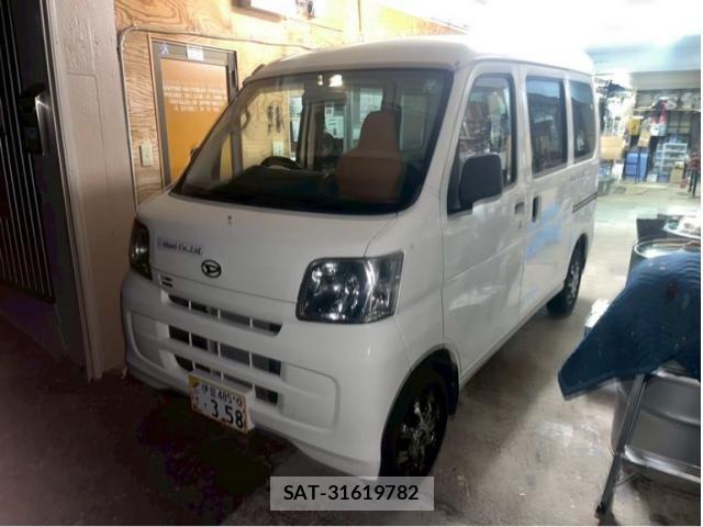 Daihatsu HIJET CARGO 2014-06 8035903-1