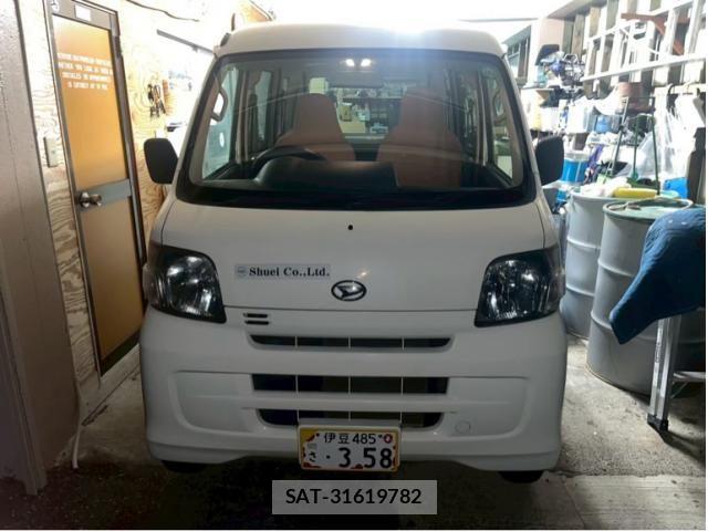 Daihatsu HIJET CARGO 2014-06 8035903-2