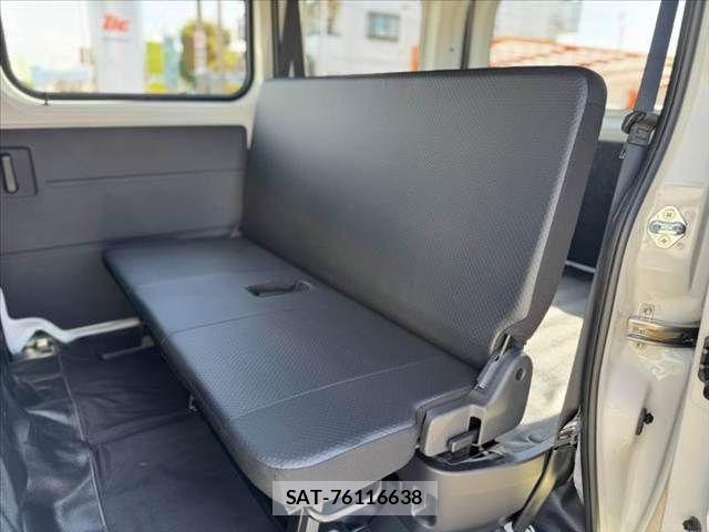 Daihatsu HIJET CARGO 2024-11 8073970-18