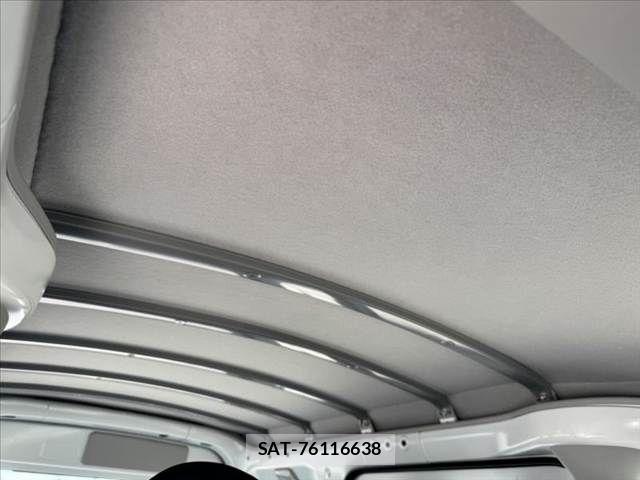 Daihatsu HIJET CARGO 2024-11 8073970-23
