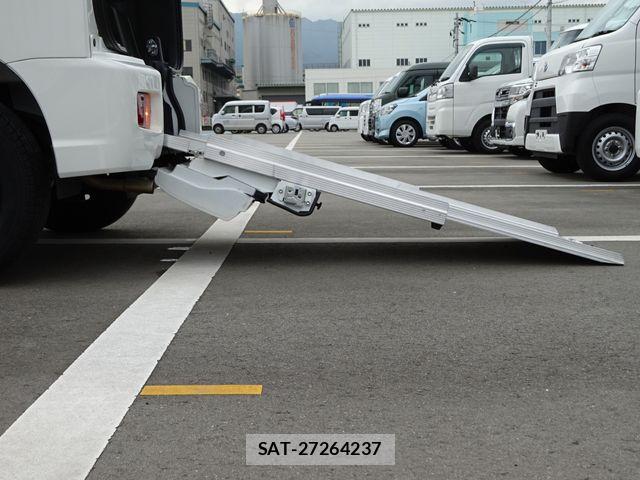 Daihatsu HIJET CARGO 2021-05 8073969-23