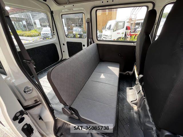 Daihatsu HIJET CARGO 2020-04 8073973-9