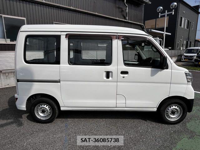Daihatsu HIJET CARGO 2020-04 8073973-23