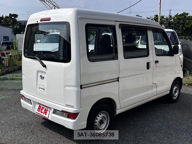 Daihatsu HIJET CARGO 2020-04 8073973-2