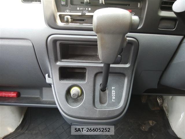 Daihatsu HIJET CARGO 2011-09 8073974-9
