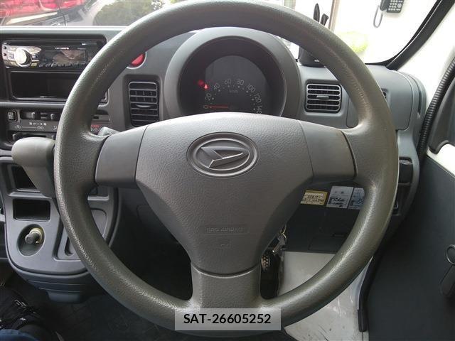 Daihatsu HIJET CARGO 2011-09 8073974-10