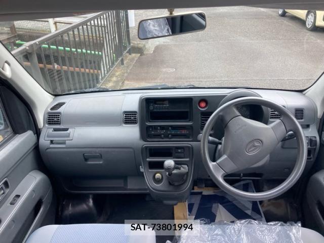 Daihatsu HIJET CARGO 2010-07 8073975-6