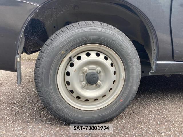 Daihatsu HIJET CARGO 2010-07 8073975-7