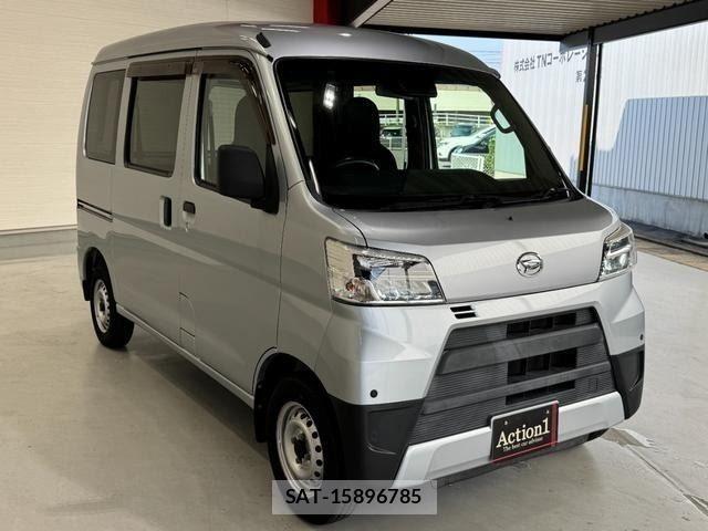 Daihatsu HIJET CARGO 2021-05 8073971-6