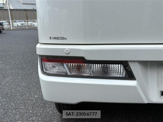Daihatsu HIJET CARGO 2018-07 8073972-13