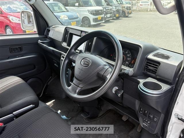 Daihatsu HIJET CARGO 2018-07 8073972-15