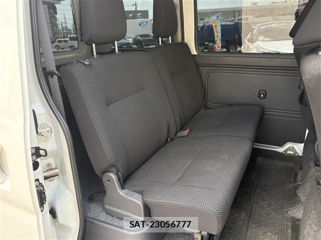 Daihatsu HIJET CARGO 2018-07 8073972-17