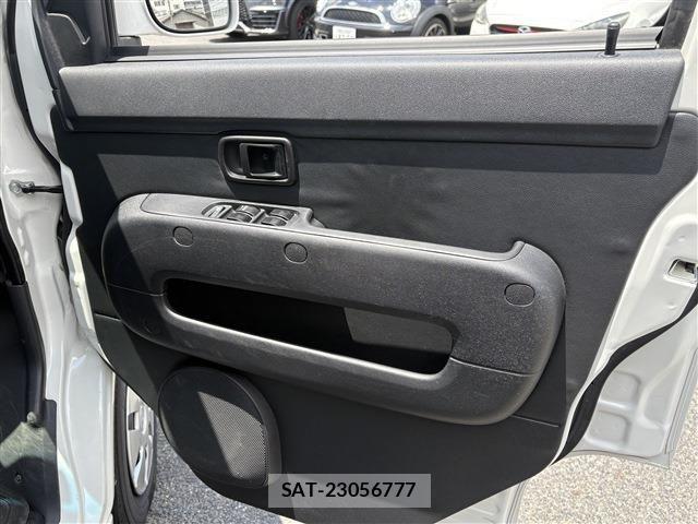 Daihatsu HIJET CARGO 2018-07 8073972-24