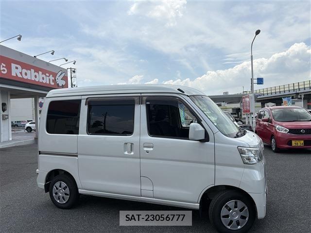 Daihatsu HIJET CARGO 2018-07 8073972-2