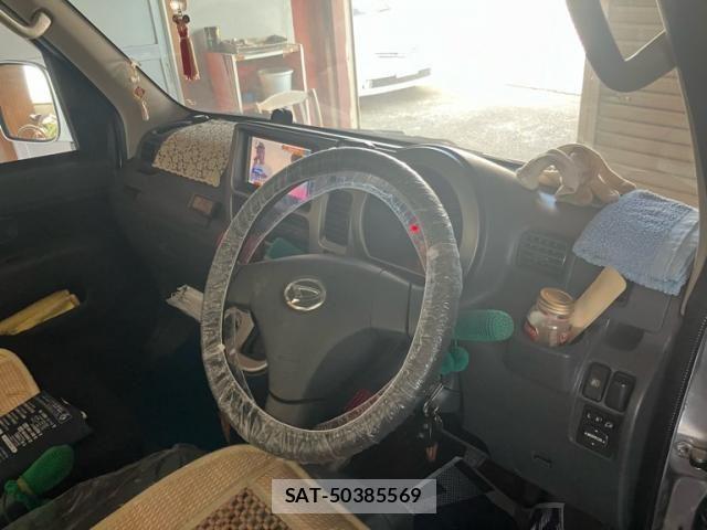 Daihatsu HIJET CARGO 2015-06 8099546-9