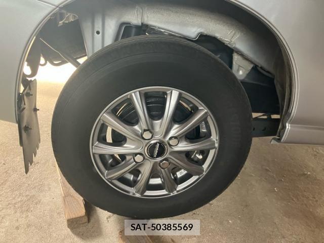 Daihatsu HIJET CARGO 2015-06 8099546-3