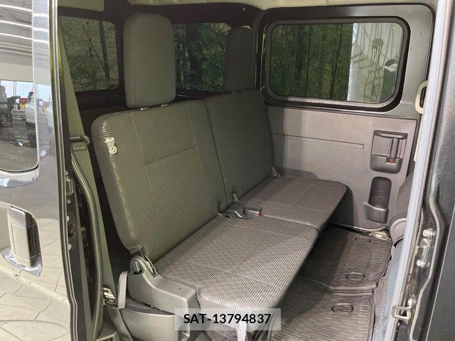 Daihatsu HIJET CARGO 2022-04 8099534-8