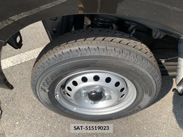 Daihatsu HIJET CARGO 2026-07 8099533-24