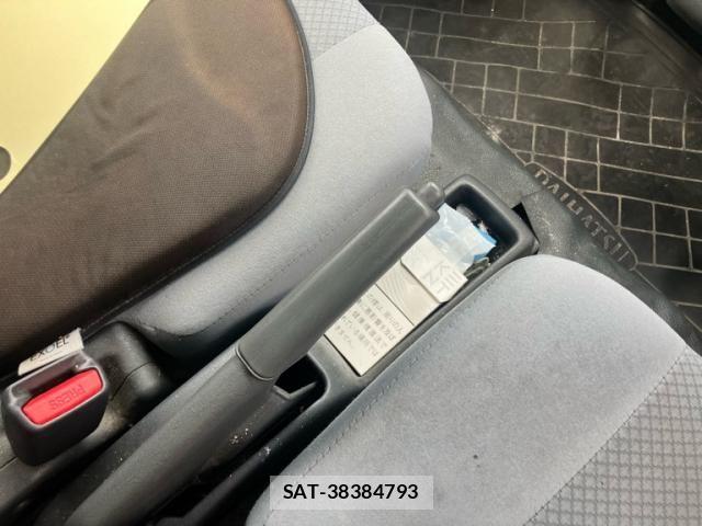 Daihatsu HIJET CARGO 2014-07 8099553-13