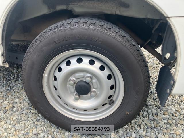 Daihatsu HIJET CARGO 2014-07 8099553-8