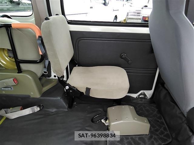 Daihatsu HIJET CARGO 2014-06 8099545-19
