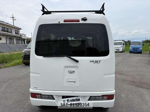 Daihatsu HIJET CARGO 2021-06 8099544-5