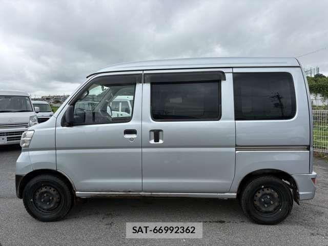 Daihatsu HIJET CARGO 2020-04 8099547-7