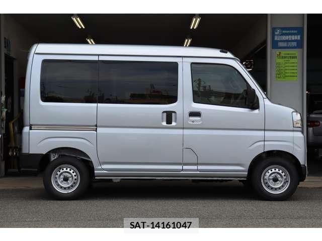 Daihatsu HIJET CARGO 2026-07 8130465-27