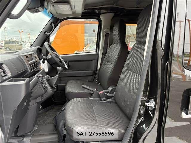 Daihatsu HIJET CARGO 2026-04 8130471-16