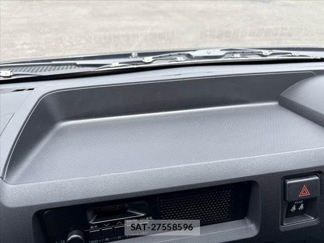 Daihatsu HIJET CARGO 2026-04 8130471-29