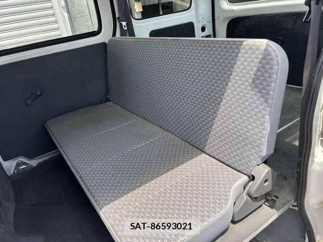 Daihatsu HIJET CARGO 2017-12 8130472-13