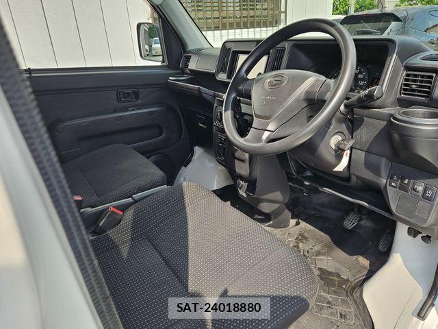 Daihatsu HIJET CARGO 2020-06 8130475-10