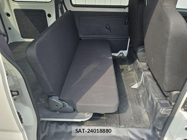 Daihatsu HIJET CARGO 2020-06 8130475-11