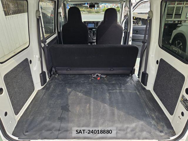 Daihatsu HIJET CARGO 2020-06 8130475-12