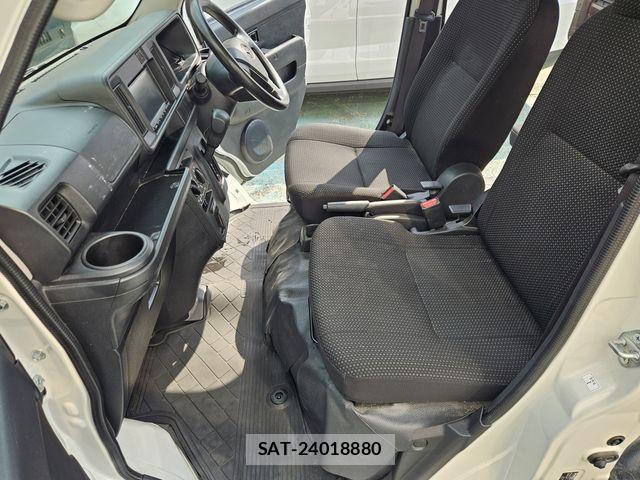 Daihatsu HIJET CARGO 2020-06 8130475-15