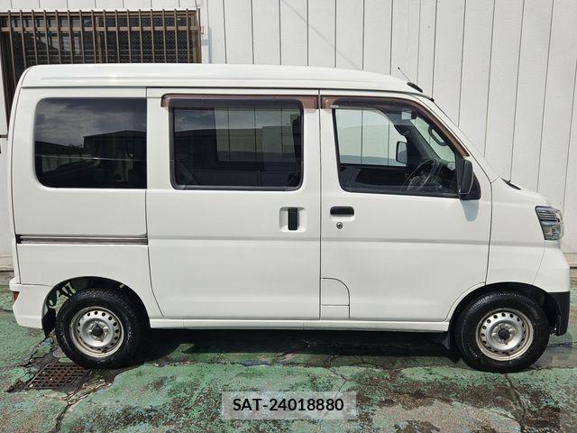 Daihatsu HIJET CARGO 2020-06 8130475-4
