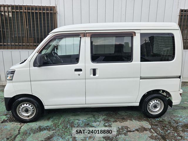 Daihatsu HIJET CARGO 2020-06 8130475-6