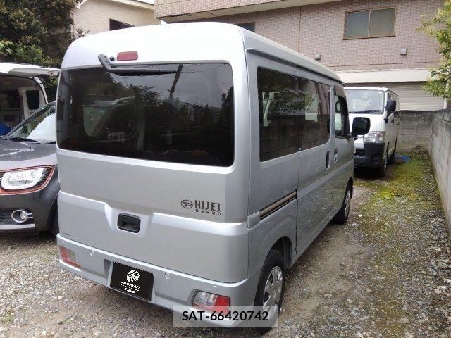 Daihatsu HIJET CARGO 2022-03 8130470-2