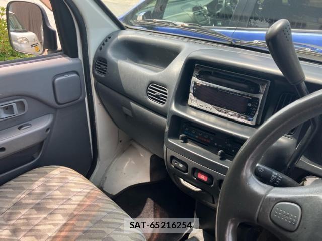 Daihatsu HIJET CARGO 2004-12 8130480-10