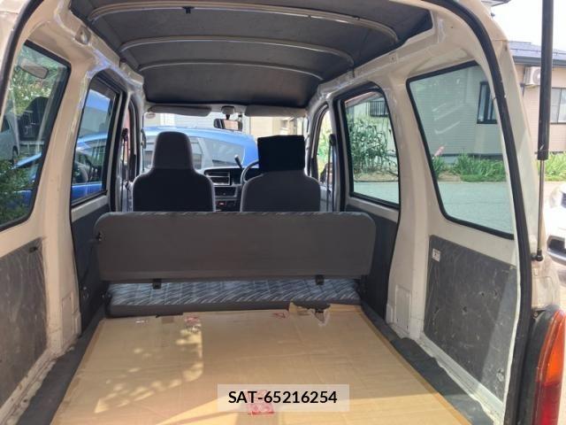 Daihatsu HIJET CARGO 2004-12 8130480-17