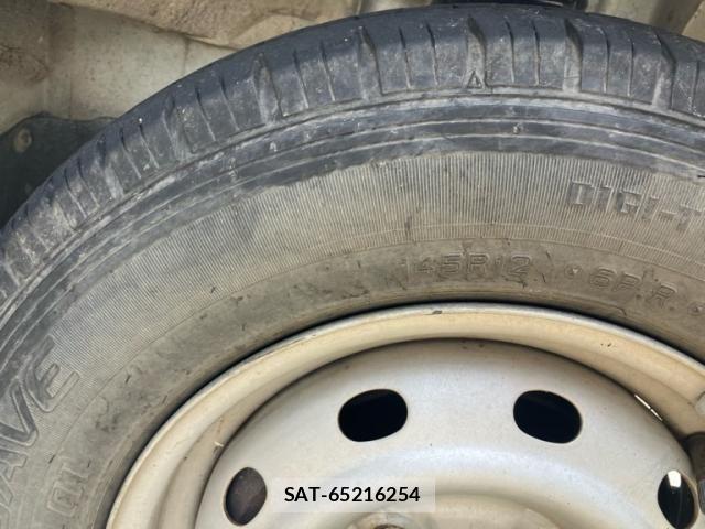 Daihatsu HIJET CARGO 2004-12 8130480-5