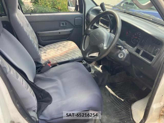 Daihatsu HIJET CARGO 2004-12 8130480-7