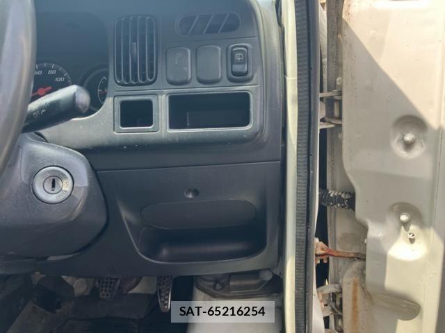 Daihatsu HIJET CARGO 2004-12 8130480-8