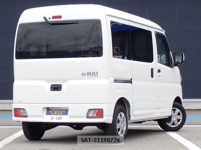 Daihatsu HIJET CARGO 2022-05 8158543-2