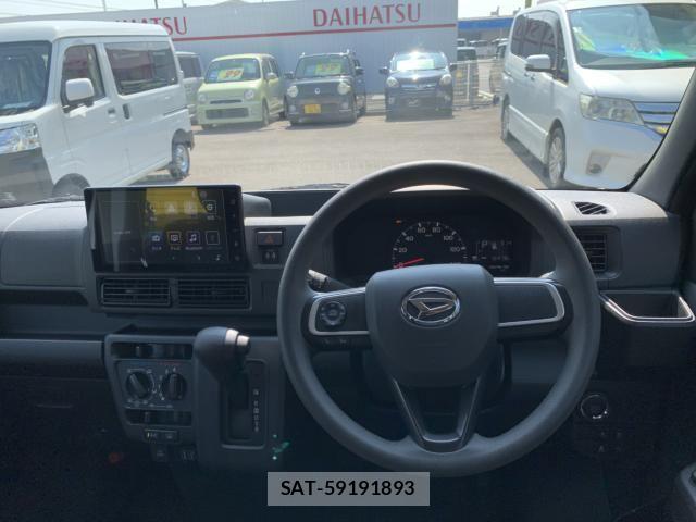 Daihatsu HIJET CARGO 2025-07 8158541-9